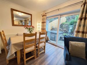 Photo 19- click for photo gallery